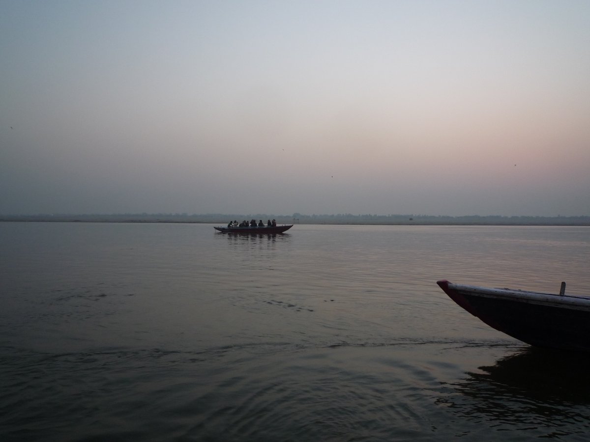 Sunrise - Bank of river Ganga44